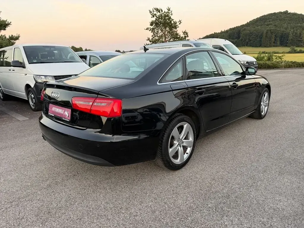 Gebraucht Audi A6 Sport 177 PS (130 kW) 2012 Schwarz Limousine
