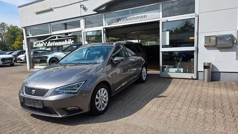 Grau Gebraucht 2016 Seat Leon ST Style Kombi | 13.490 € (Fairer Preis) - Bild 1/4