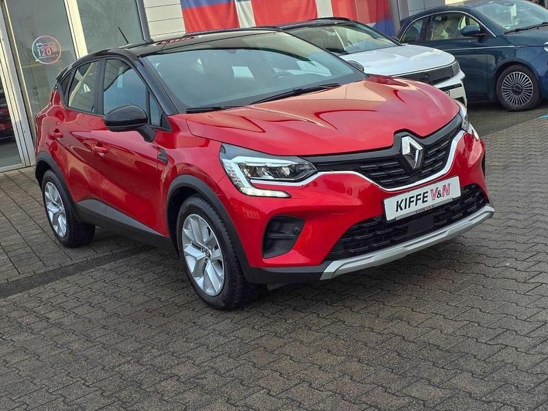 Gebraucht Renault Captur Zen 91 PS (66 kW) 2022 Rot/schwarz (metallic) SUV
