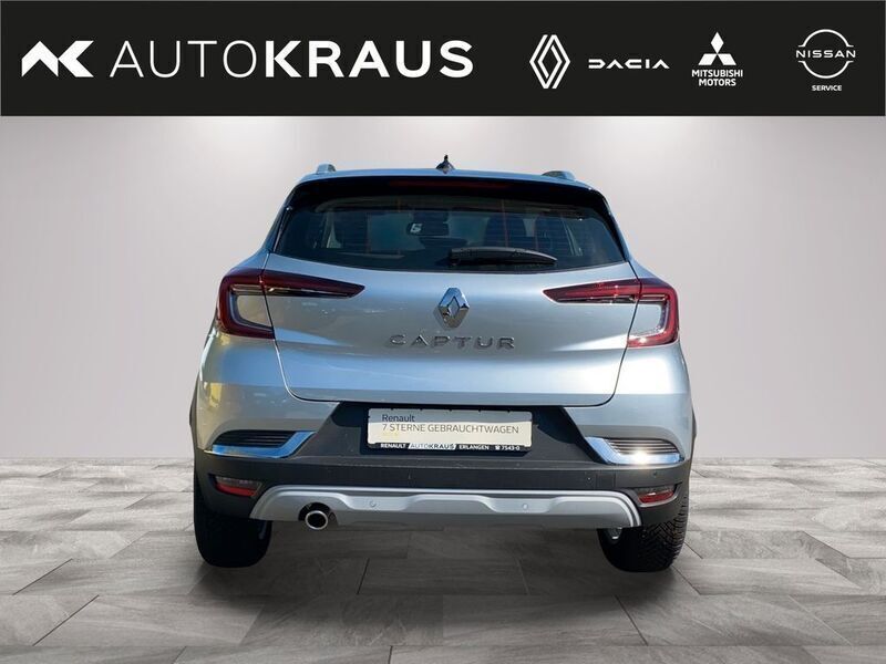 Gebraucht Renault Captur Intens 131 PS (96 kW) 2021 Silber metallic SUV