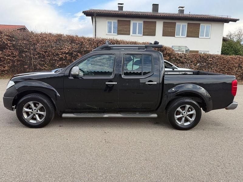 Gebraucht Nissan Navara 190 PS (139 kW) 2014 Schwarz Pickup