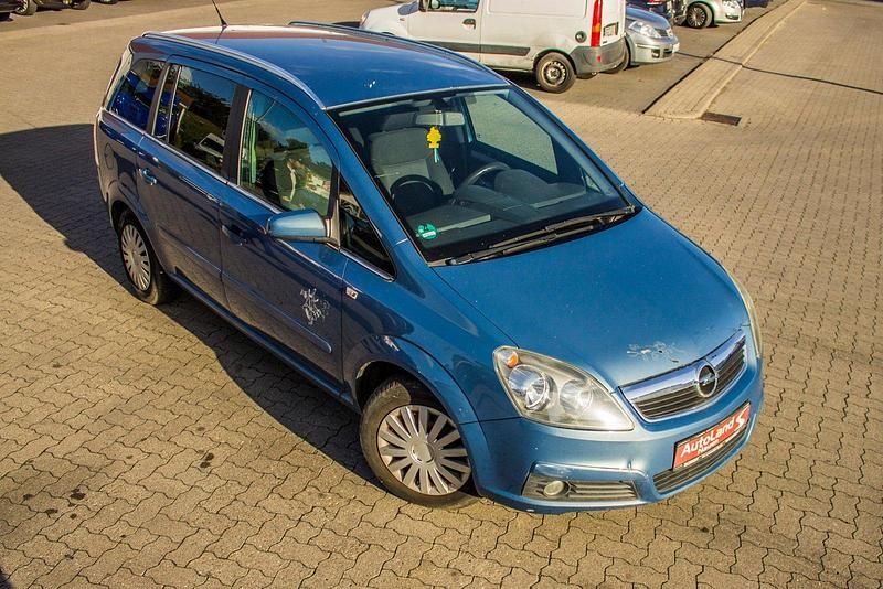 Gebraucht Opel Zafira 125 PS (91 kW) 2008 Blau Van / Kleinbus