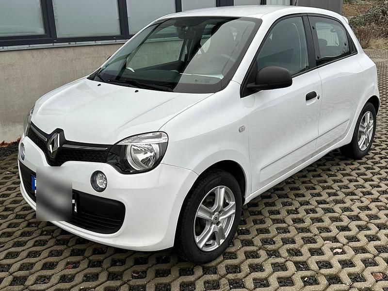Weiß Gebraucht 2017 Renault Twingo Kleinwagen | 5.600 € (Guter Preis) - Bild 1/4