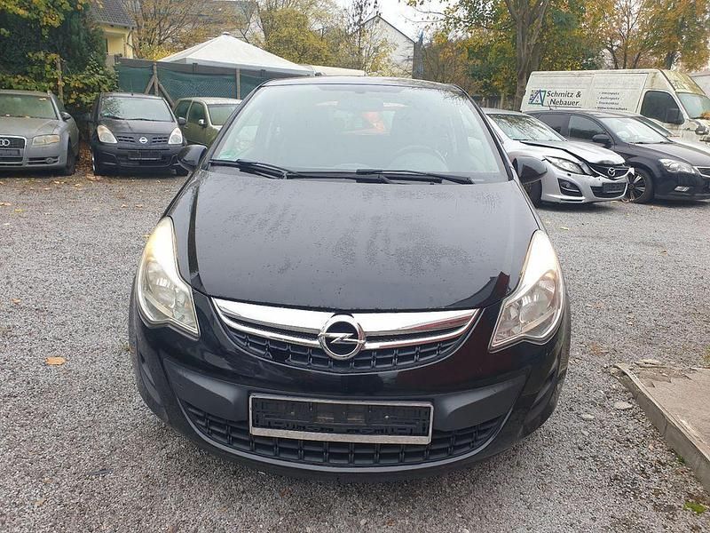 Schwarz Gebraucht 2011 Opel Corsa Selection Kleinwagen | 1.190 € (Guter Preis) - Bild 1/4