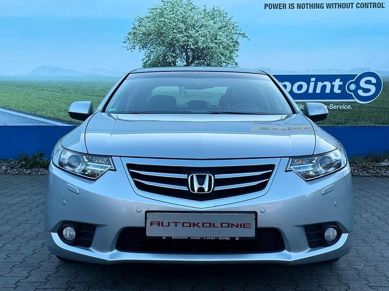 Gebraucht Honda Accord 156 PS (114 kW) 2011 Silber Limousine