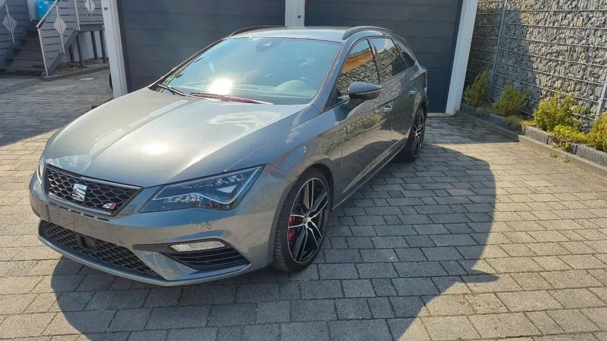 Gebraucht Seat Leon ST 4Drive 300 PS (220 kW) 2017 Grau Kombi