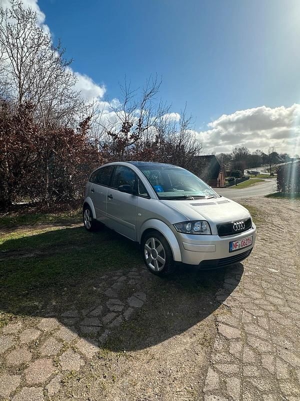 Gebraucht Audi A2 75 PS (55 kW) 2002 Silber Kleinwagen