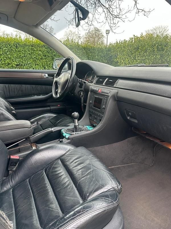 Gebraucht Audi A6 130 PS (95 kW) 2003 Kombi