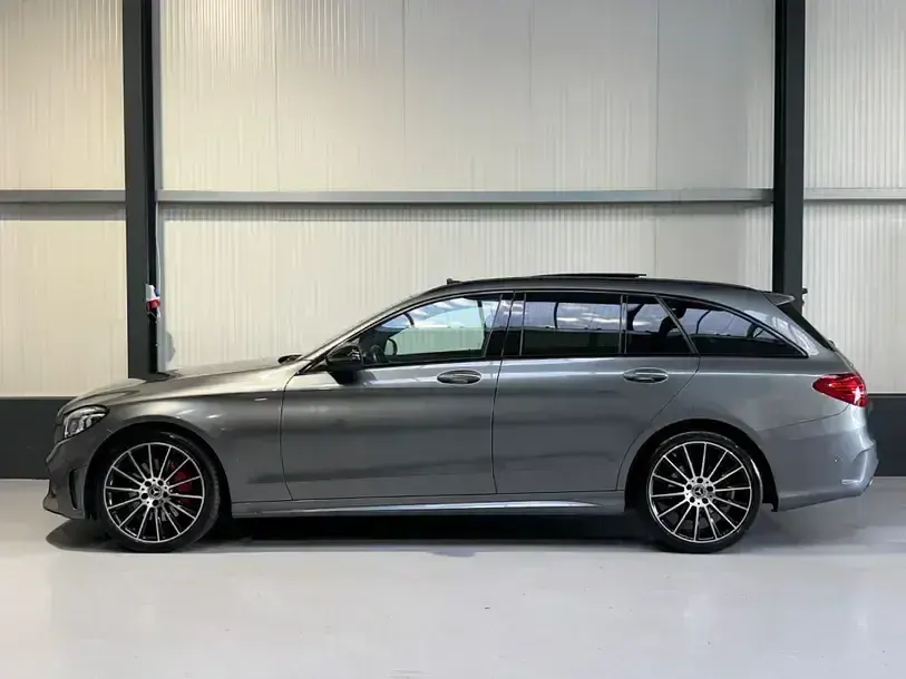 Gebraucht Mercedes C300 AMG line 245 PS (180 kW) 2019 Silber Kombi