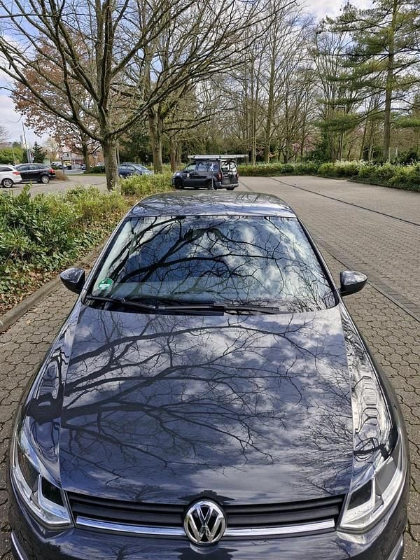 Gebraucht VW Polo 75 PS (55 kW) 2018 Grau Kleinwagen