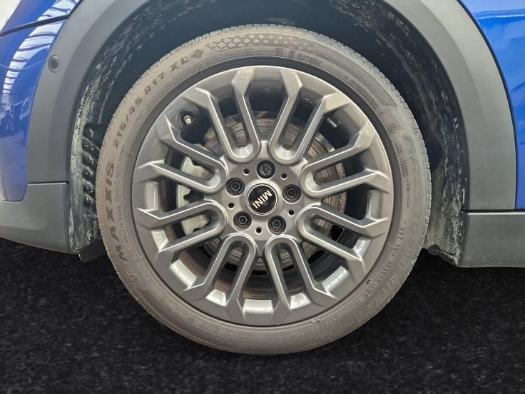 Gebraucht Mini Cooper 156 PS (114 kW) 2024 Blazing blue Kleinwagen