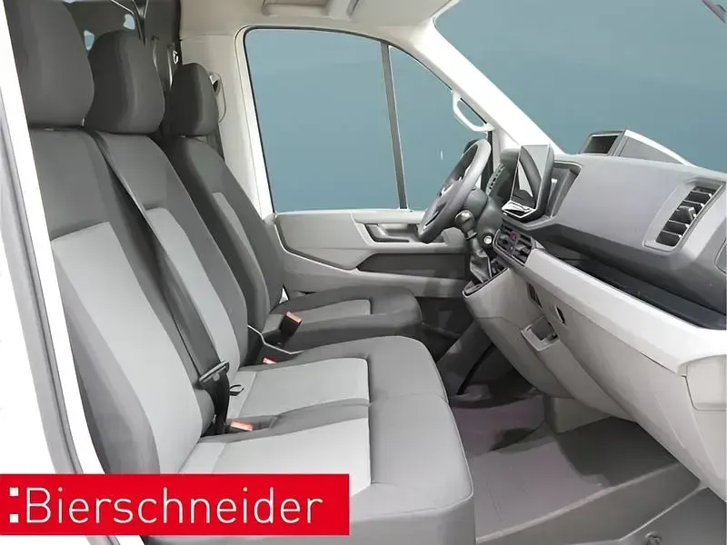 Gebraucht VW Crafter 140 PS (102 kW) 2025 Weiß Van
