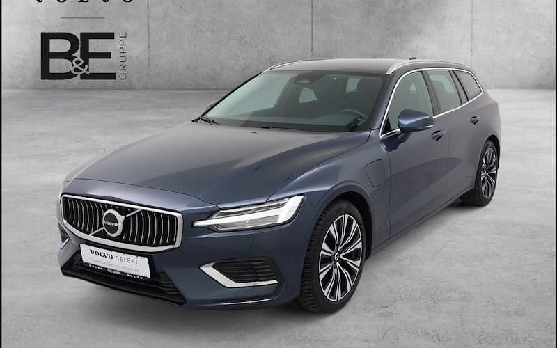 Gebraucht Volvo V60 Plus 336 PS (247 kW) 2022 Blau Kombi