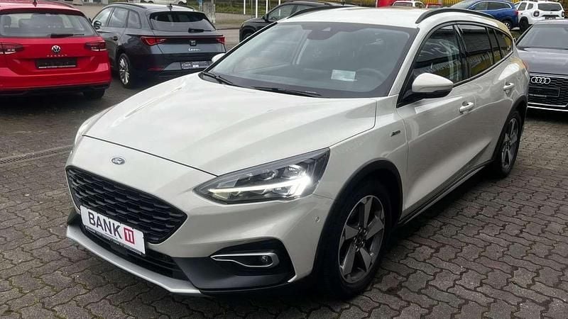 Gebraucht Ford Focus Active X 150 PS (110 kW) 2020 Beige Kombi
