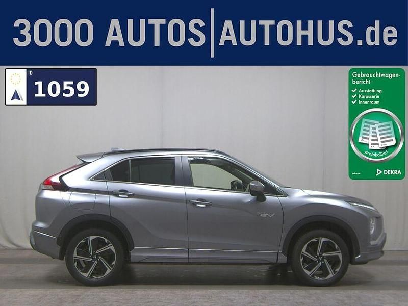 Grau Gebraucht 2023 Mitsubishi Eclipse Cross Plus SUV | 17.980 € (Superpreis) - Bild 1/3