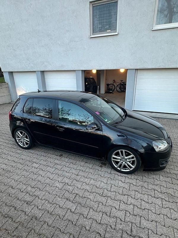 Gebraucht VW Golf V 140 PS (102 kW) 2007 Schwarz Limousine
