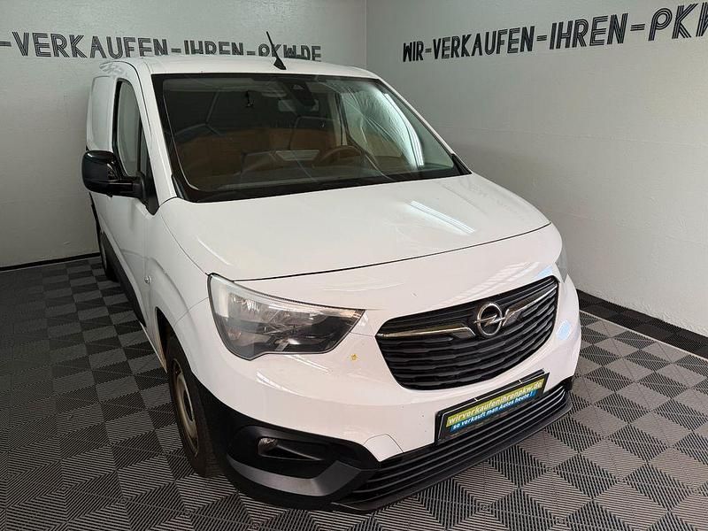 Gebraucht Opel Combo 102 PS (75 kW) 2023 Weiß Van / Kleinbus