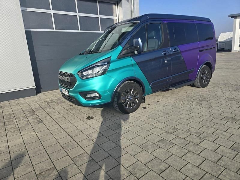 Gebraucht Ford Tourneo 185 PS (136 kW) 2021 Blau Van / Kleinbus