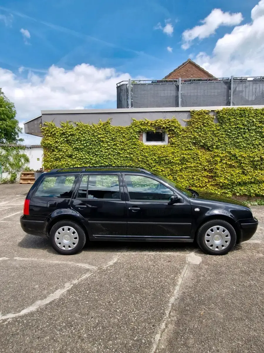 Gebraucht VW Golf IV 105 PS (77 kW) 2003 Schwarz Kombi
