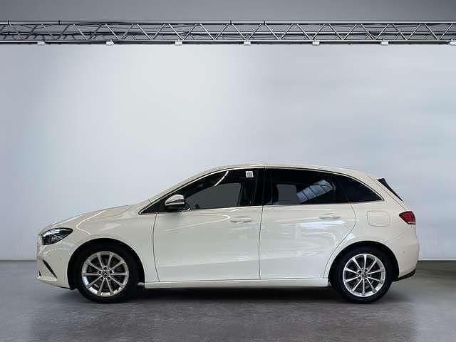 Gebraucht Mercedes B220 Progressive 190 PS (139 kW) 2019 Weiß Van / Kleinbus