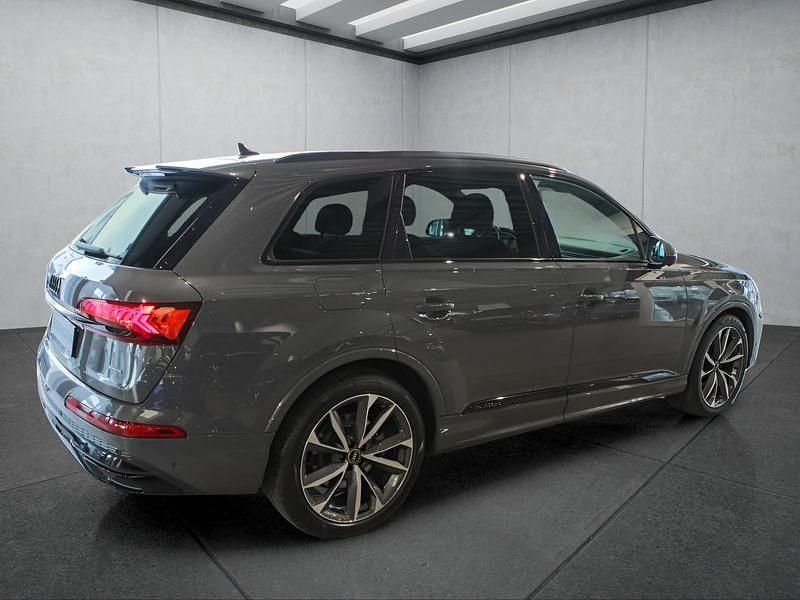 Gebraucht Audi Q7 381 PS (280 kW) 2023 Grau SUV