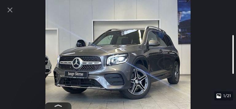 Grau Gebraucht 2020 Mercedes GLB200 AMG line SUV | 36.700 € (Fairer Preis) - Bild 1/4