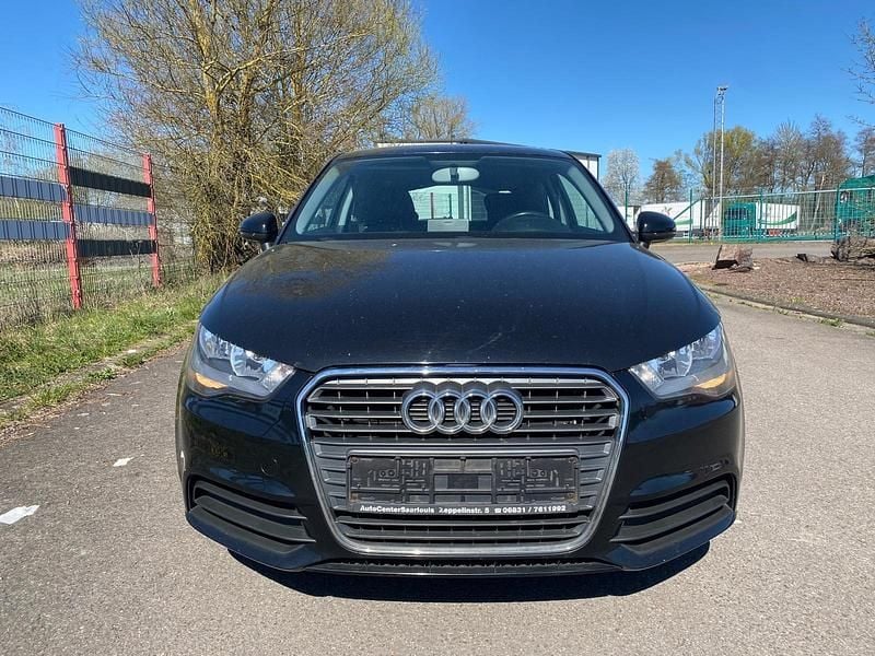 Second-hand Audi A1 85 CP (62 kW) 2011 Negru Hatchback