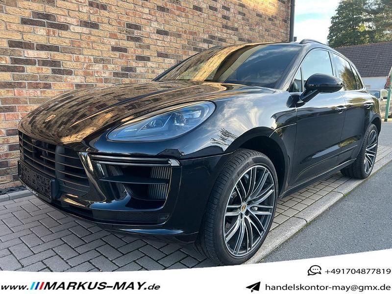 Gebraucht Porsche Macan Turbo 441 PS (324 kW) 2020 Tiefschwarz SUV