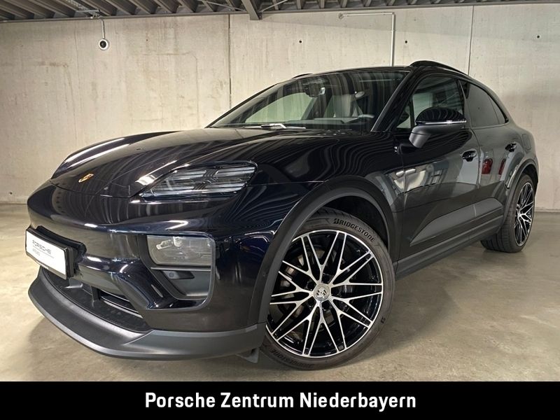Tiefschwarzmetallic Gebraucht 2024 Porsche Macan SUV | 89.900 € - Bild 1/4