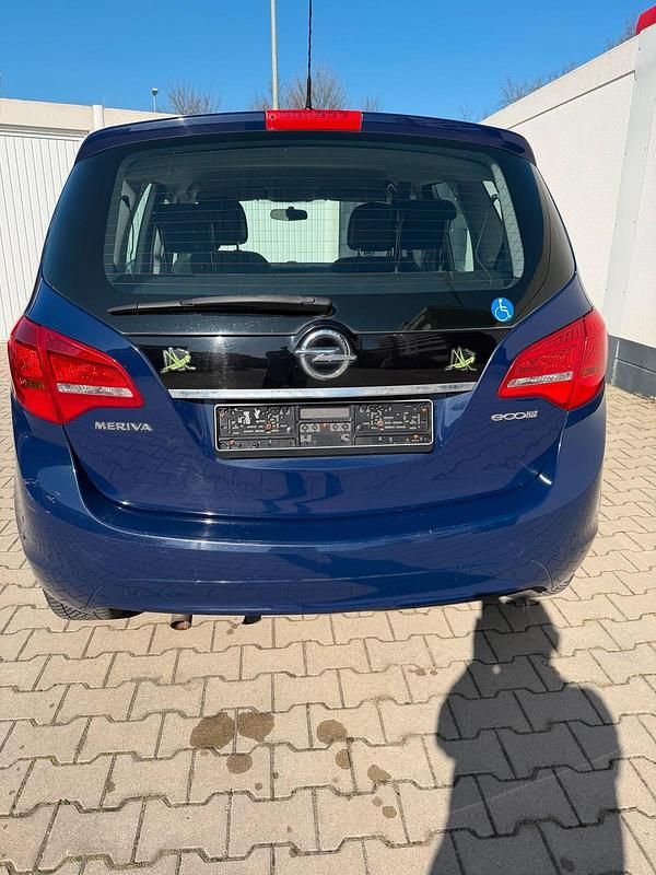 Gebraucht Opel Meriva 120 PS (88 kW) 2012 Blau Van / Kleinbus