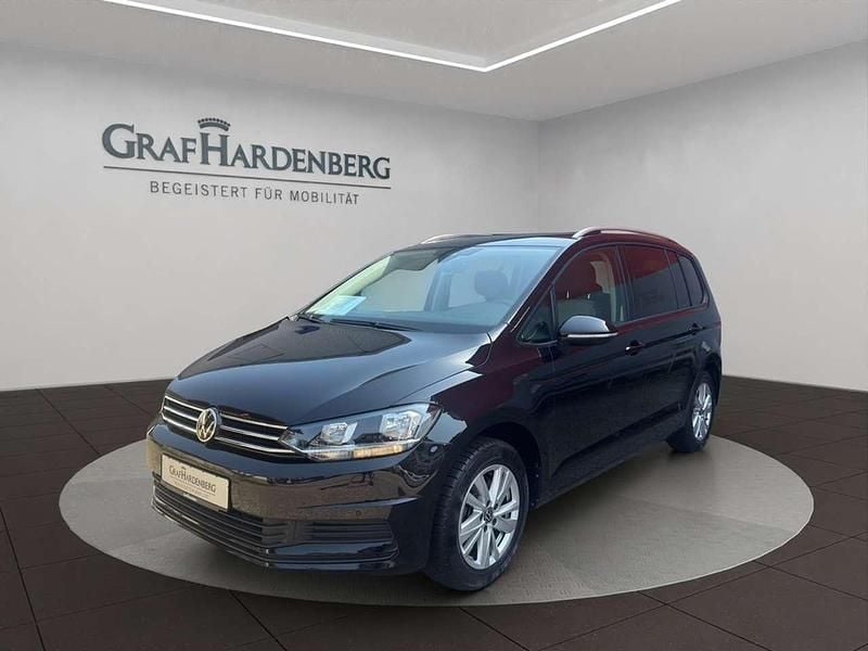 Schwarz Gebraucht 2024 VW Touran Comfortline Van / Kleinbus | 32.555 € (Fairer Preis) - Bild 1/4
