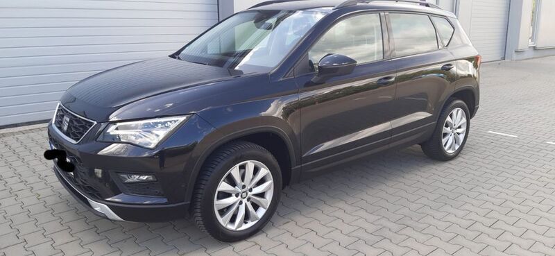 Schwarz Gebraucht 2019 Seat Ateca 4Drive SUV | 15.400 € (Superpreis) - Bild 1/4