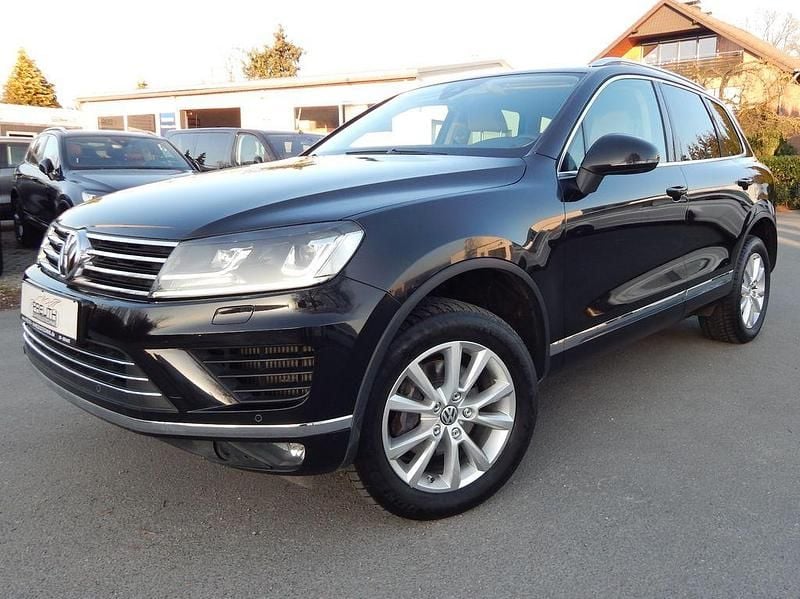 Gebraucht VW Touareg Terrain Tech 262 PS (192 kW) 2016 Schwarz SUV