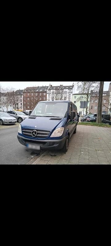 Używany Mercedes Sprinter 129 KM (94 kW) 2010 Niebieski