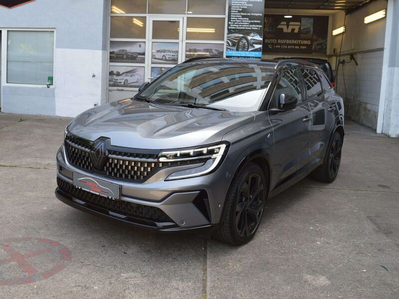Grau Gebraucht 2023 Renault Austral Iconic SUV | 26.750 € (Superpreis) - Bild 1/4