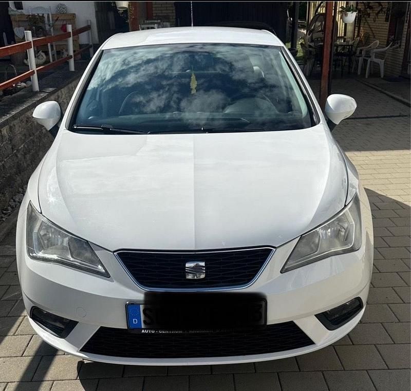 Weiß Gebraucht 2012 Seat Ibiza Kleinwagen | 5.399 € (Guter Preis) - Bild 1/4