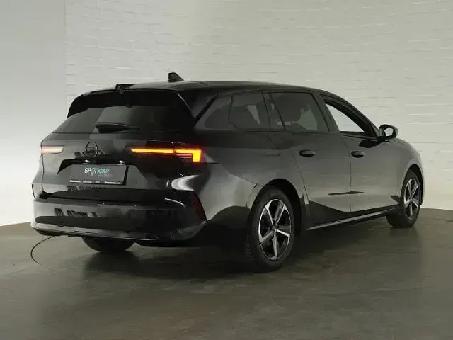 Gebraucht Opel Astra 131 PS (96 kW) 2024 Karbon schwarz Kombi