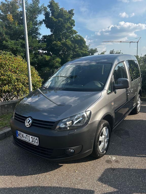Grau Gebraucht 2014 VW Caddy Team Van / Kleinbus | 8.500 € (Fairer Preis) - Bild 1/4