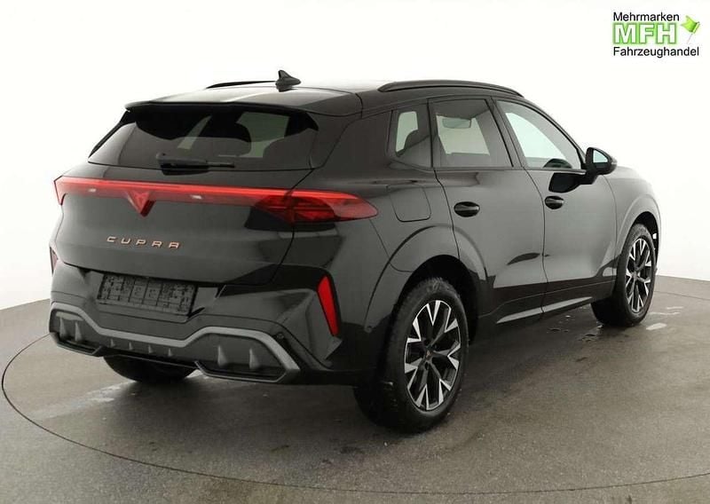 Gebraucht Cupra Terramar 204 PS (150 kW) 2025 Midnight schwarz meta... SUV