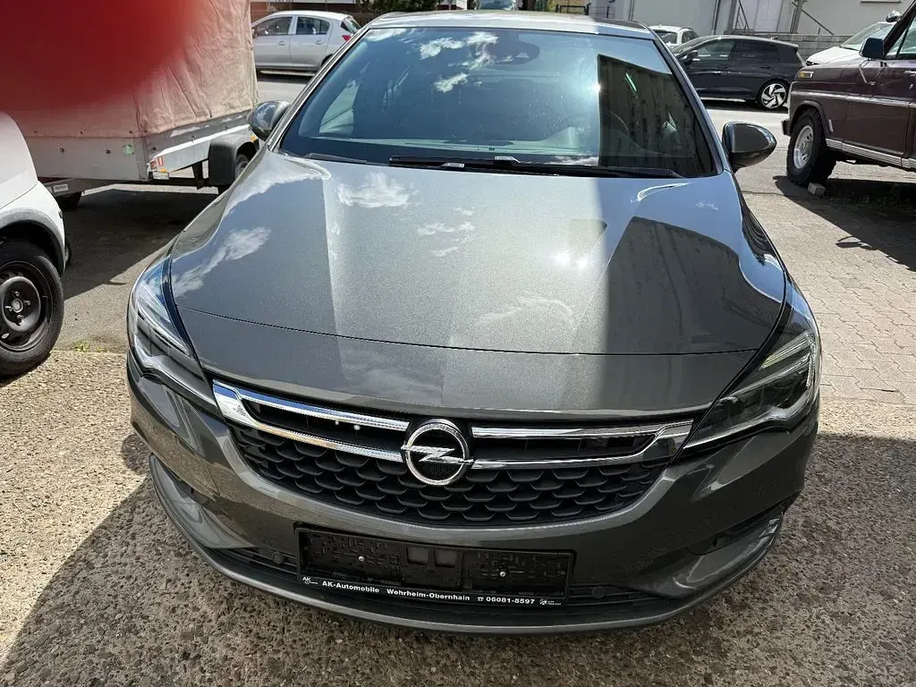 Gebraucht Opel Astra Dynamic 150 PS (110 kW) 2019 Grau Limousine