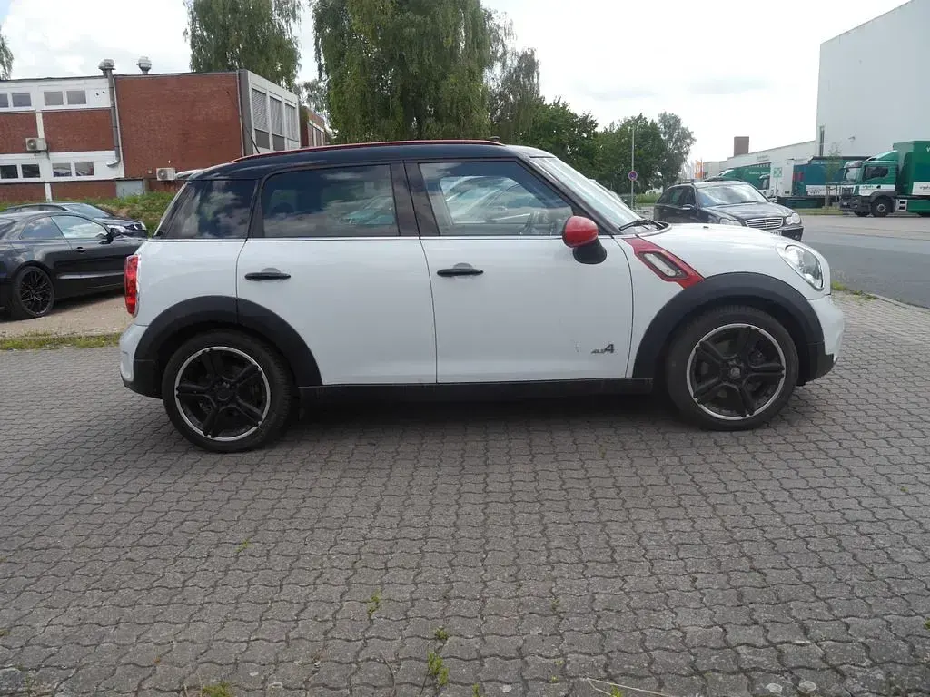 Gebraucht Mini Cooper S Countryman 184 PS (135 kW) 2011 Weiß SUV