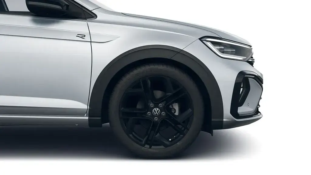 Neu VW Taigo R-line 116 PS (85 kW) 2026 Reflexsilber metallic / deep black perleffekt (metallic) SUV