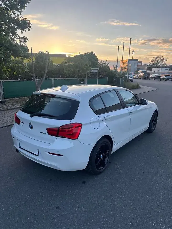 Gebraucht BMW 116 Advantage 116 PS (85 kW) 2018 Kleinwagen