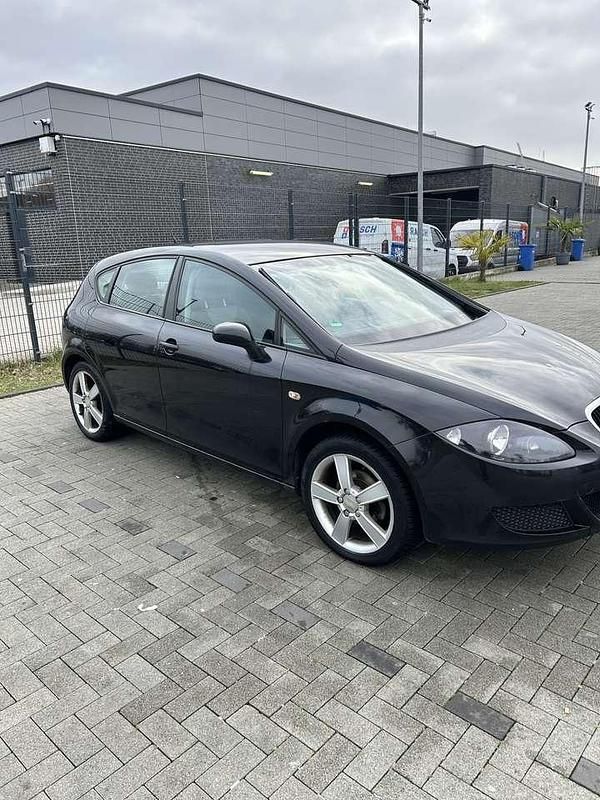 Usata Seat Leon 105 CV (77 kW) 2005 Utilitaria