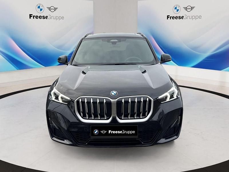 Neu BMW X1 Luxury Line 150 PS (110 kW) 2025 Schwarz SUV