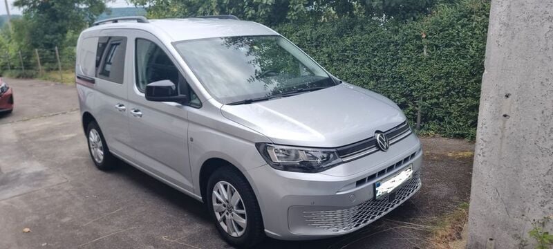 Silber Gebraucht 2022 VW Caddy Life Van / Kleinbus | 20.600 € (Fairer Preis) - Bild 1/4