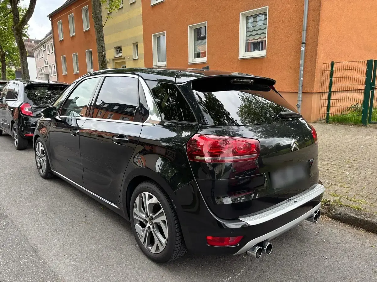 Used Citroën C4 155 HP (114 kW) 2013 Black Minivan