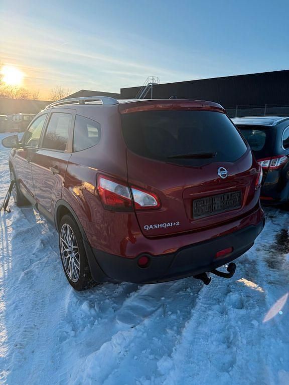 Gebraucht Nissan Qashqai +2 Visia 117 PS (86 kW) 2012 Rot SUV