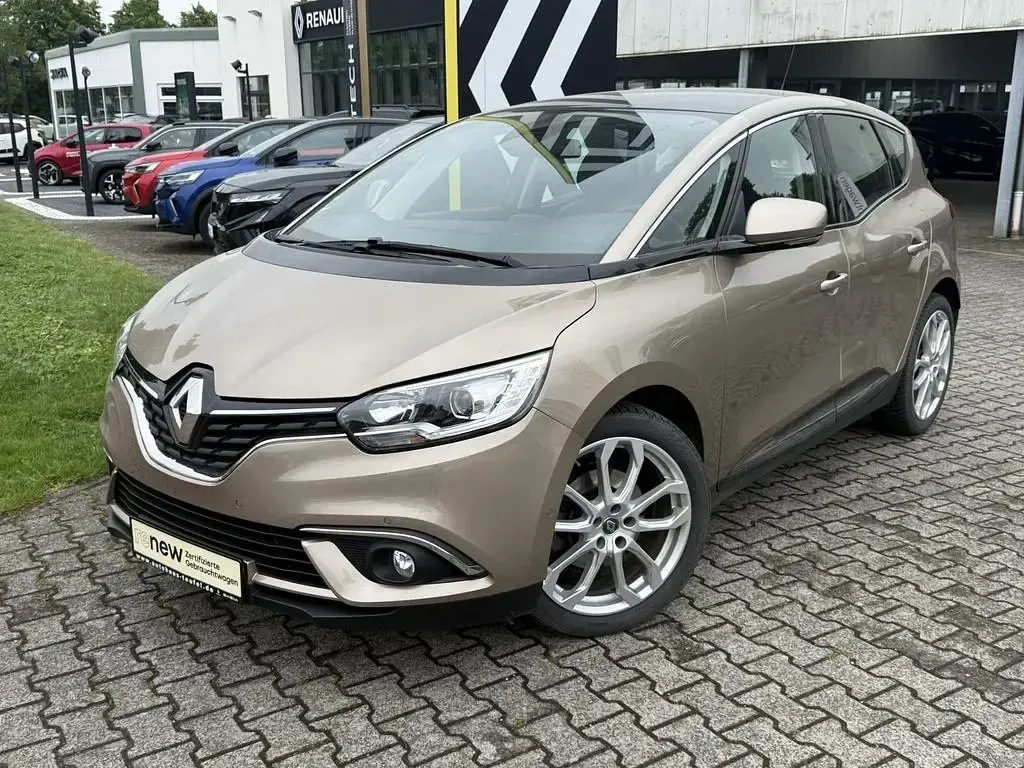 Gebraucht Renault Scenic E-Tech Intens 132 PS (97 kW) 2017 Beige Van / Kleinbus