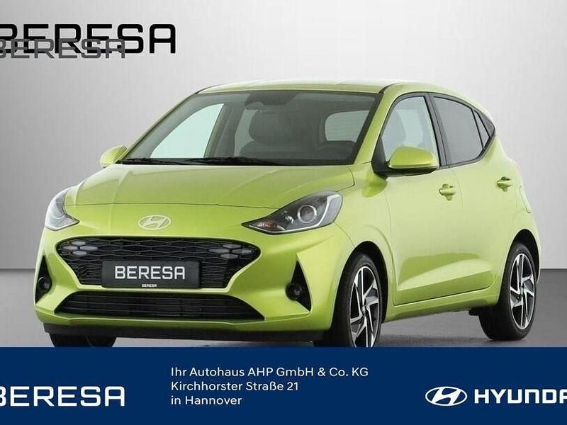 Lucid lime / met Gebraucht 2025 Hyundai i10 Prime Kleinwagen | 16.980 € (Fairer Preis) - Bild 1/4
